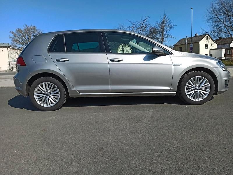 Gebraucht VW Golf VII Cup 110 PS (80 kW) 2014 Grau Limousine