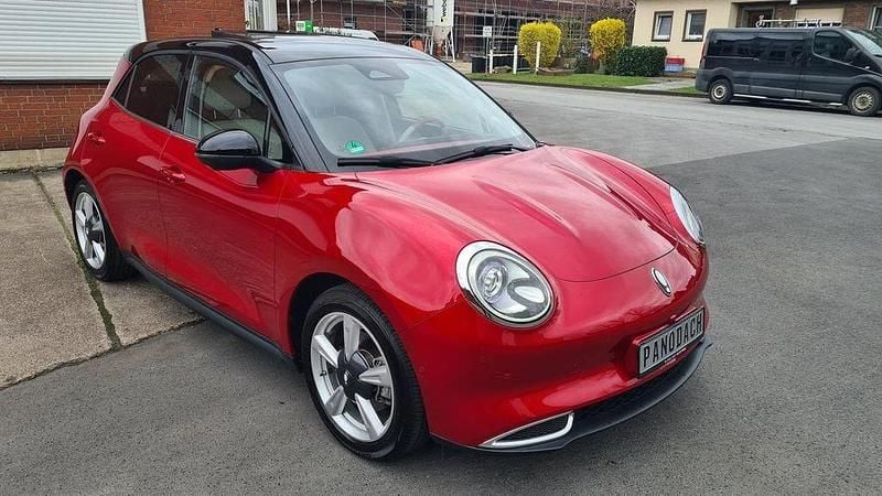 Gebraucht Ora Funky Cat 400 Pro Pro+ 125 kW (171 PS) 2023 Mars red / starry black metall Kleinwagen