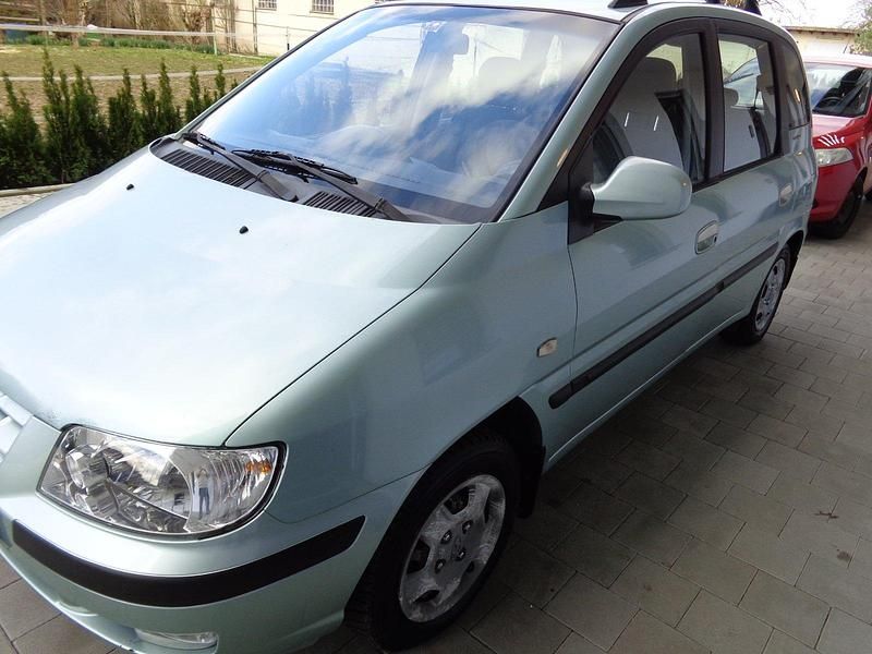 Gebraucht Hyundai Matrix 105 PS (77 kW) 2005 Grün Van / Kleinbus