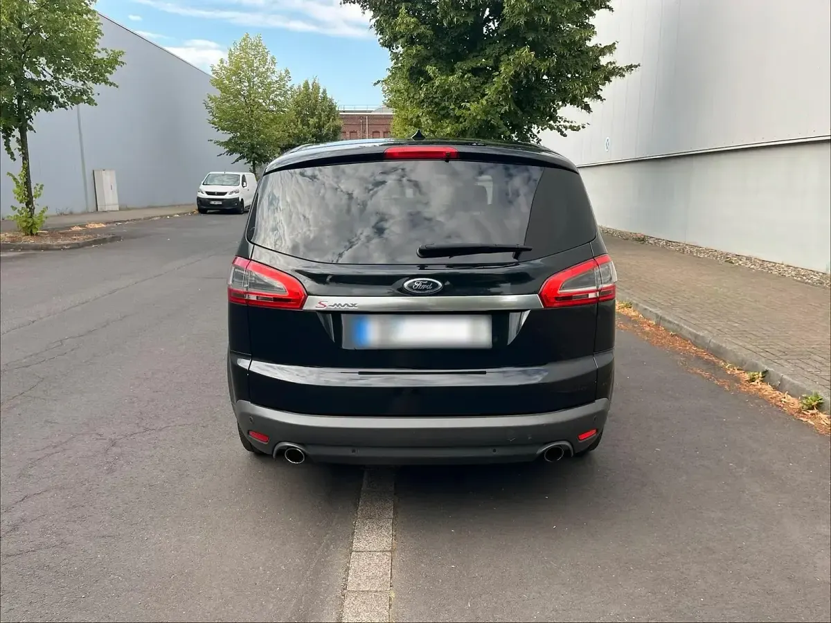 Gebraucht Ford S-MAX Titanium 203 PS (149 kW) 2011 Schwarz Van / Kleinbus