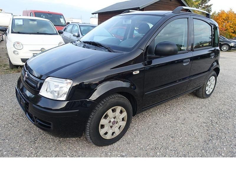 Schwarz Gebraucht 2011 Fiat Panda Dynamic Kleinwagen | 3.950 € (Fairer Preis) - Bild 1/4