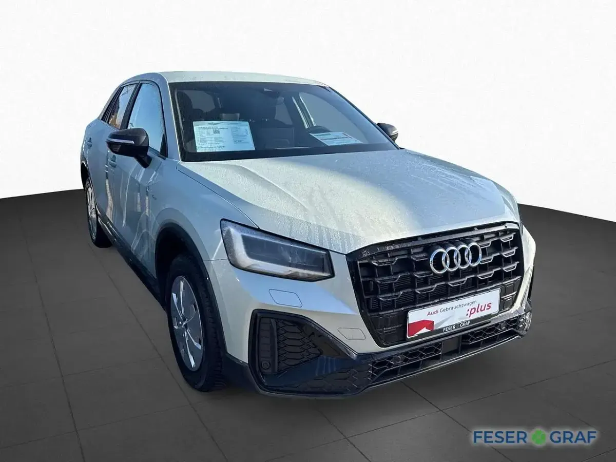 Gebraucht Audi Q2 S-Line 116 PS (85 kW) 2025 Tausilber metallic SUV