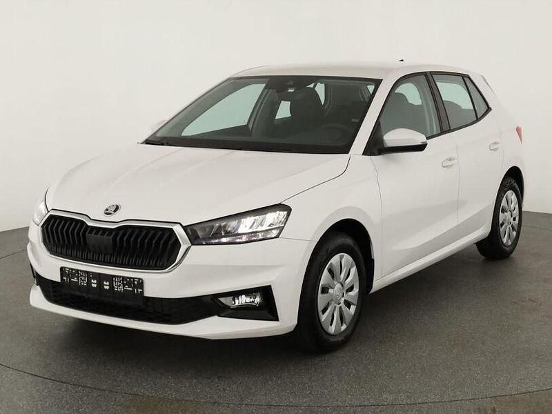 Neu Skoda Fabia Selection 95 PS (69 kW) 2025 Candyweiß Limousine