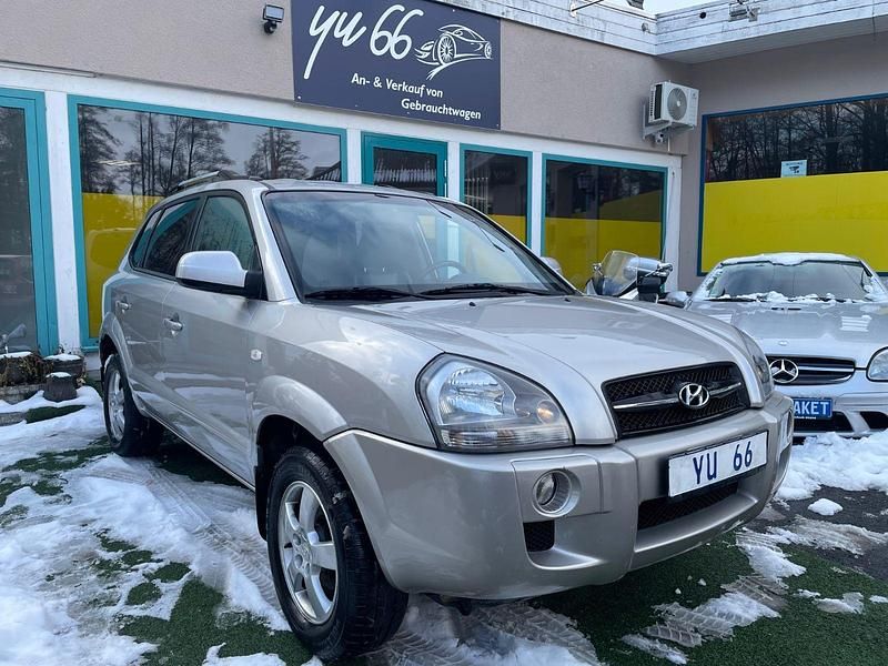 Gebraucht Hyundai Tucson 141 PS (103 kW) 2006 Silber SUV