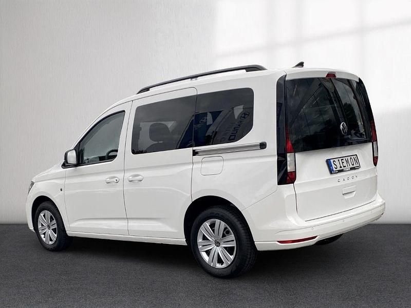 Second-hand VW Caddy Basis 114 CP (83 kW) 2024 Alb Monovolum