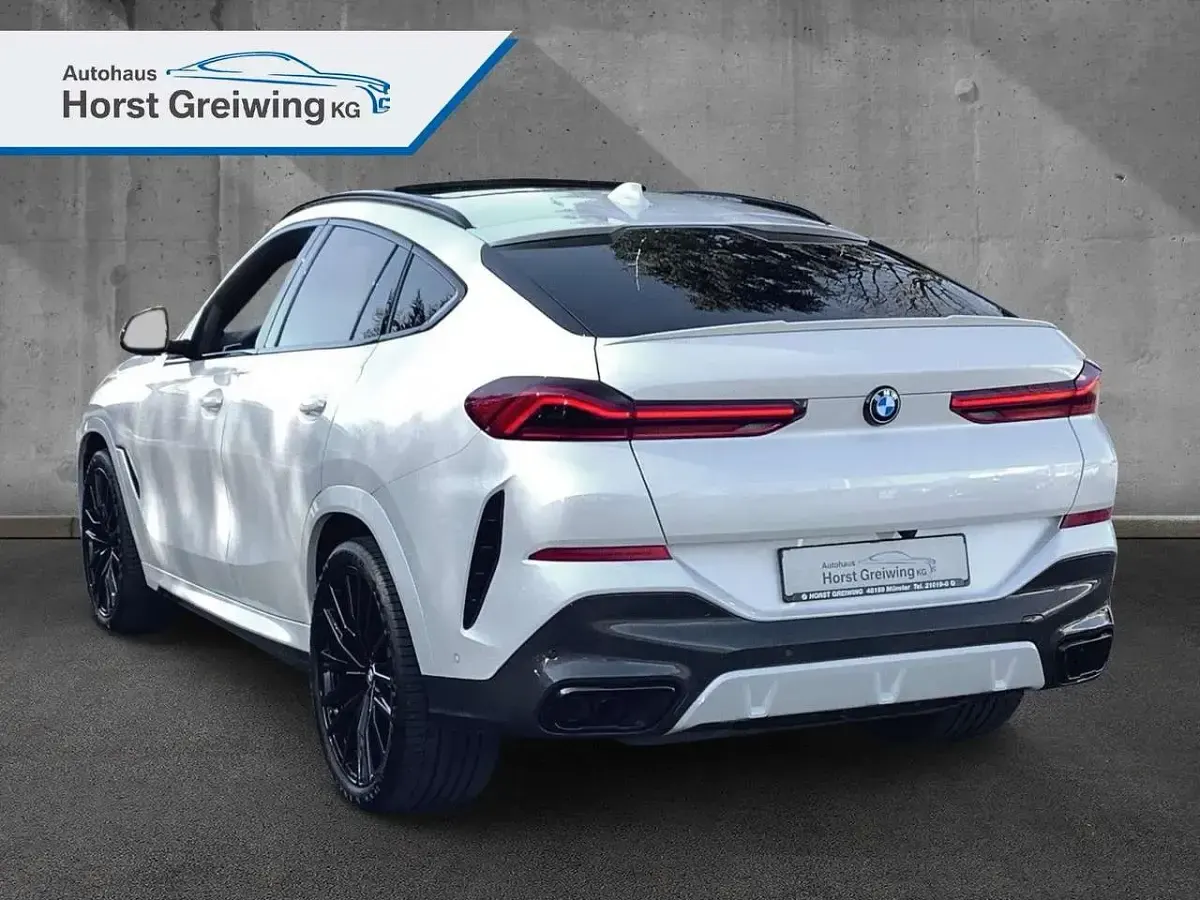 Gebraucht BMW X6 M 530 PS (389 kW) 2020 Mineralweiss metallic SUV