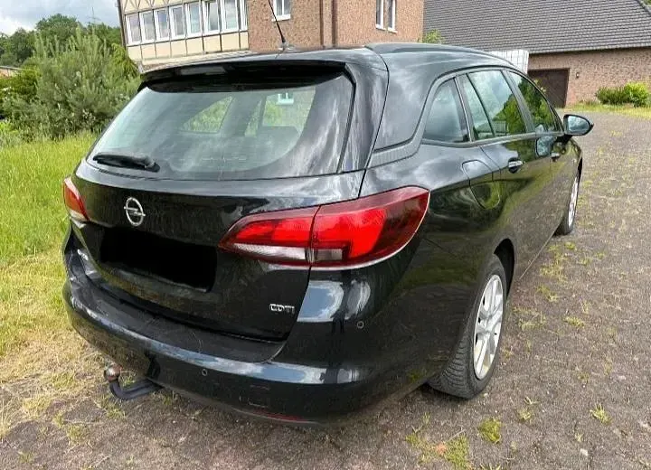 Gebraucht Opel Astra 136 PS (100 kW) 2016 Schwarz Kombi