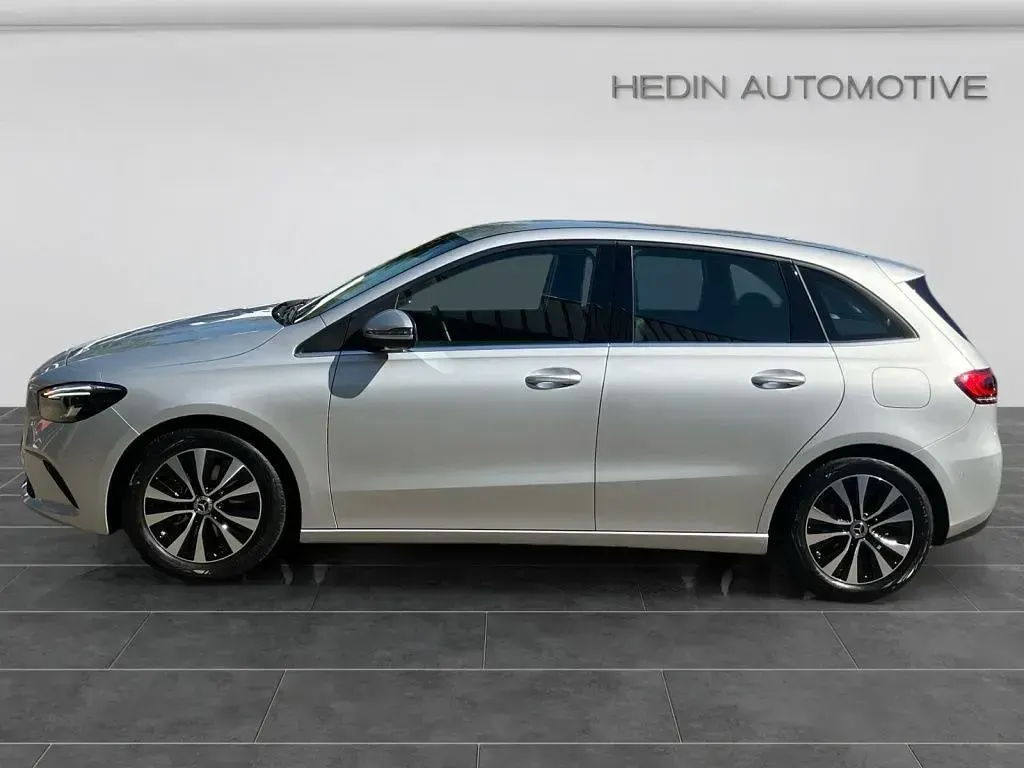 Gebraucht Mercedes B220 Style 190 PS (139 kW) 2022 Silber Kleinwagen