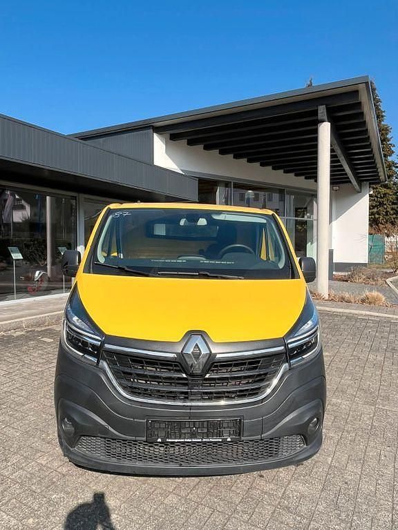 Gebraucht Renault Trafic 120 PS (88 kW) 2020 Van / Kleinbus