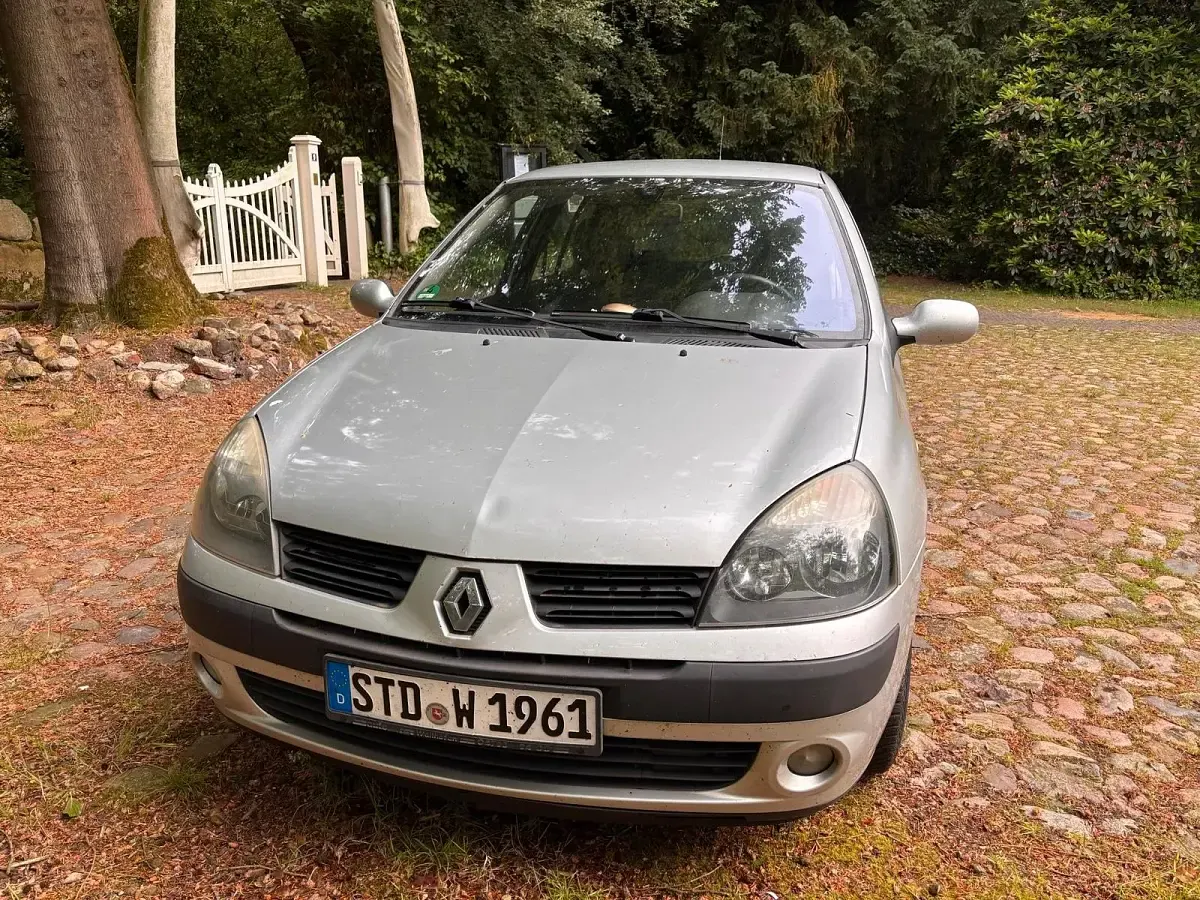 Gebraucht Renault Clio II 2005 Silber Kleinwagen