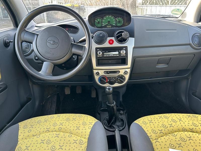 Gebraucht Chevrolet Matiz 67 PS (49 kW) 2009 Grün Kleinwagen