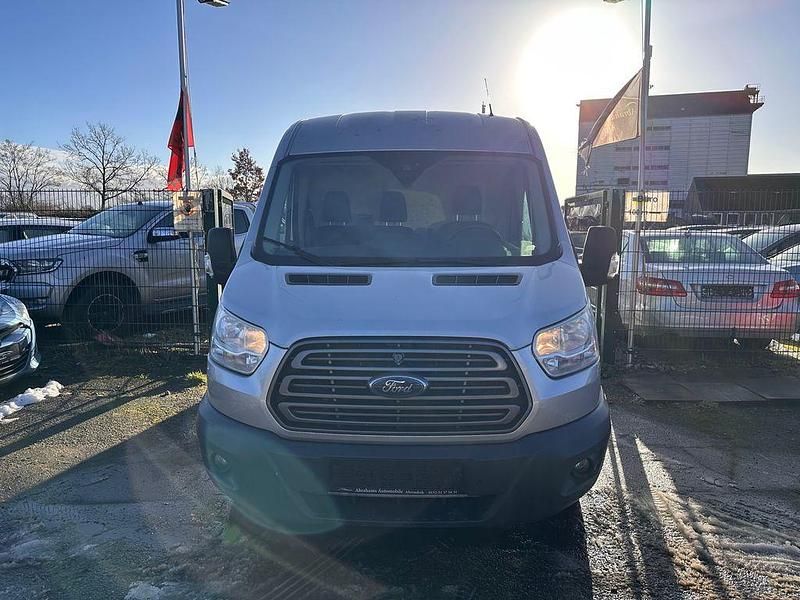 Gebraucht Ford Transit 131 PS (96 kW) 2017 Silber Van / Kleinbus