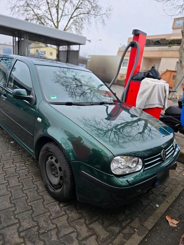 Gebraucht VW Golf IV 110 PS (80 kW) 2002 Grün Kleinwagen