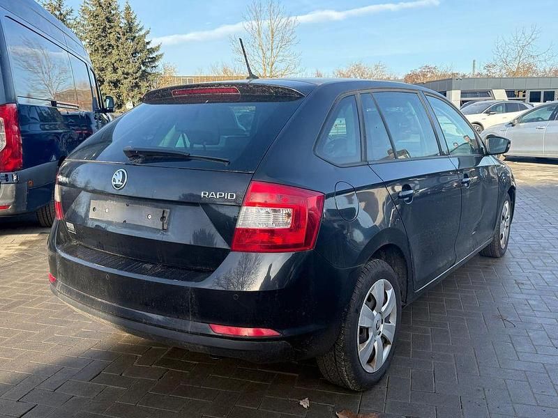 Gebraucht Skoda Rapid Ambition 90 PS (66 kW) 2017 Schwarz Limousine