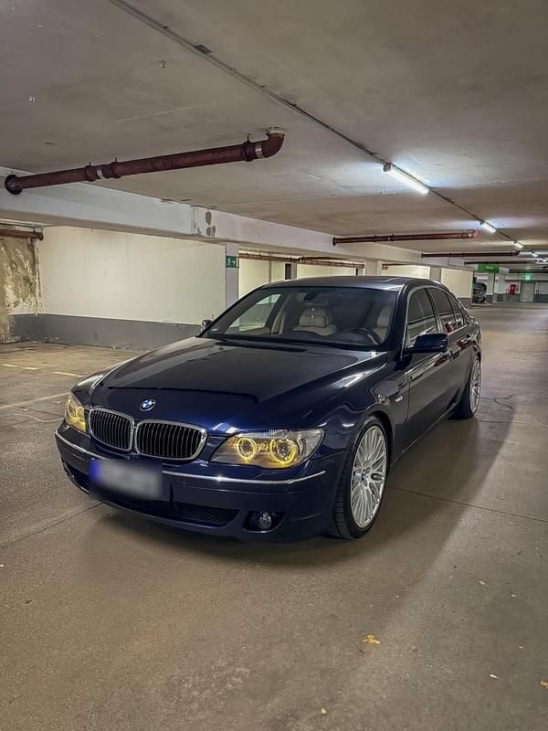 Gebraucht BMW 730 231 PS (169 kW) 2007 Blau Limousine