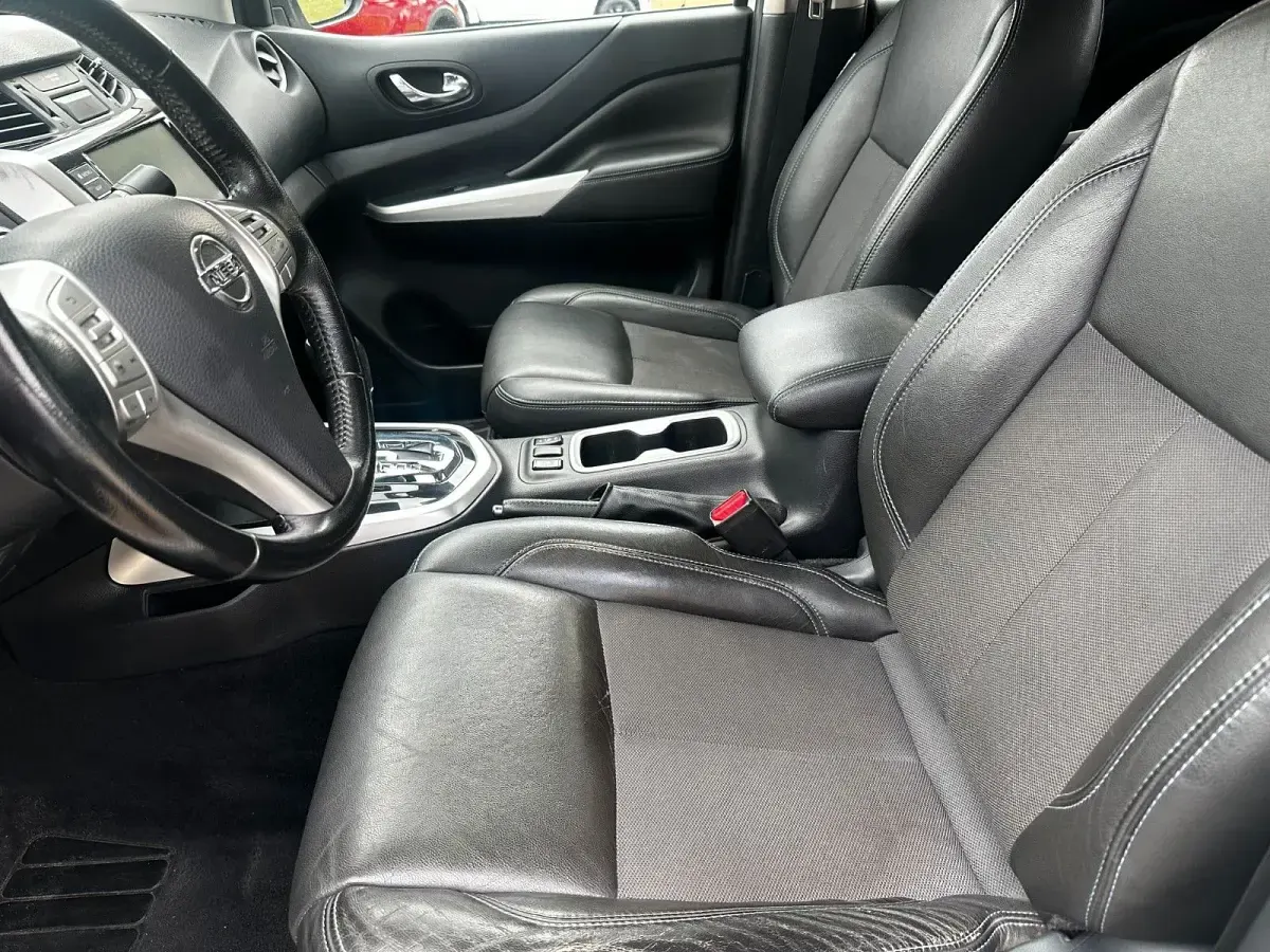 Gebraucht Nissan Navara N-Guard 163 PS (119 kW) 2021 Weiß Pickup