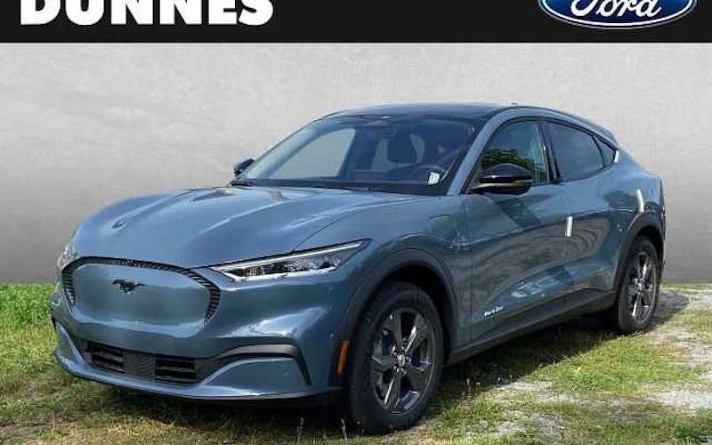 Gebraucht Ford Mustang Mach-E Basis 197 kW (269 PS) 2023 Andere farbe SUV