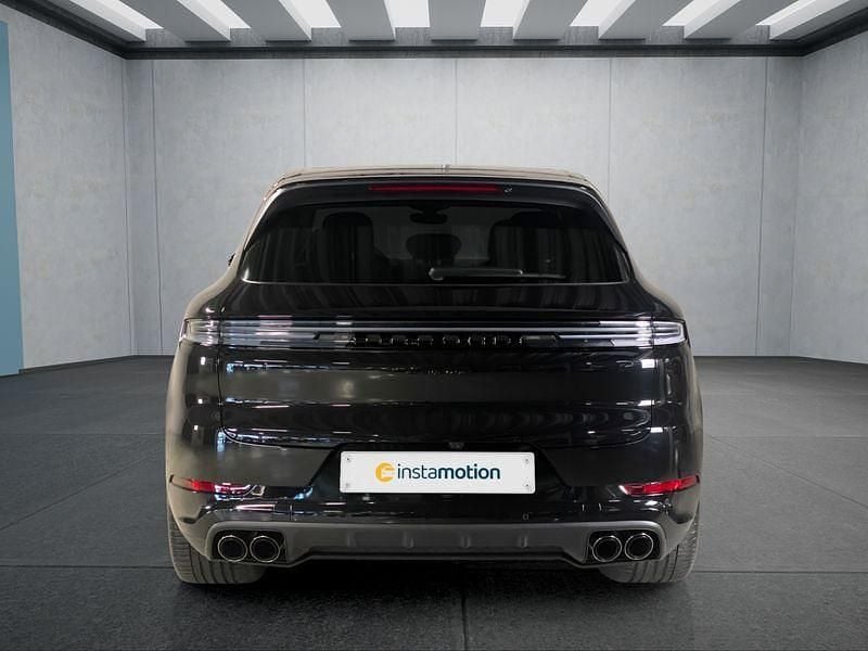 Gebraucht Porsche Cayenne 354 PS (260 kW) 2026 Schwarz SUV