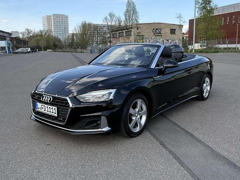 Gebraucht Audi A5 Cabriolet Advanced 204 PS (150 kW) 2021 Schwarz Cabrio