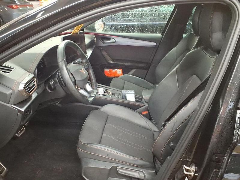 Gebraucht Cupra Leon 150 PS (110 kW) 2025 Midnight schwarz metallic Limousine