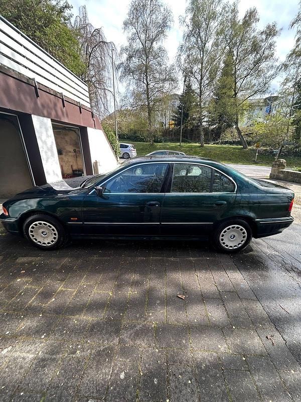 Second-hand BMW 520 147 CP (108 kW) 1998 Verde Berlinǎ