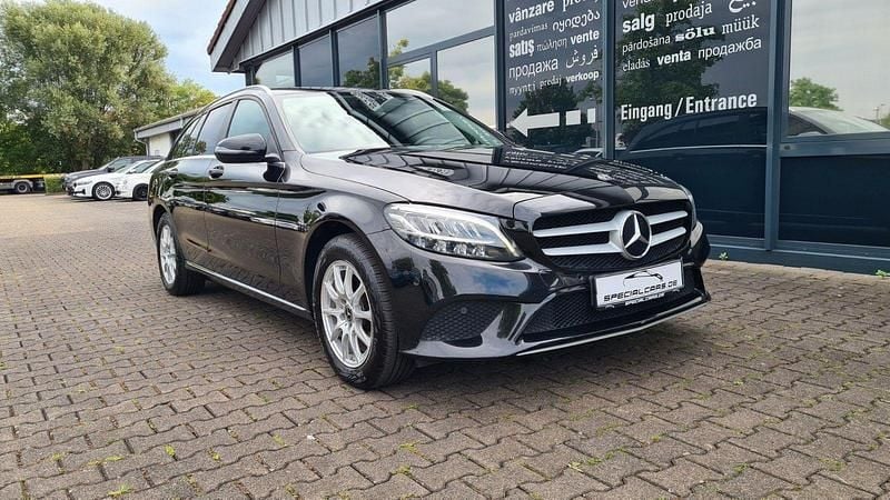 Schwarz Gebraucht 2019 Mercedes C200 Kombi | 14.990 € (Fairer Preis) - Bild 1/4