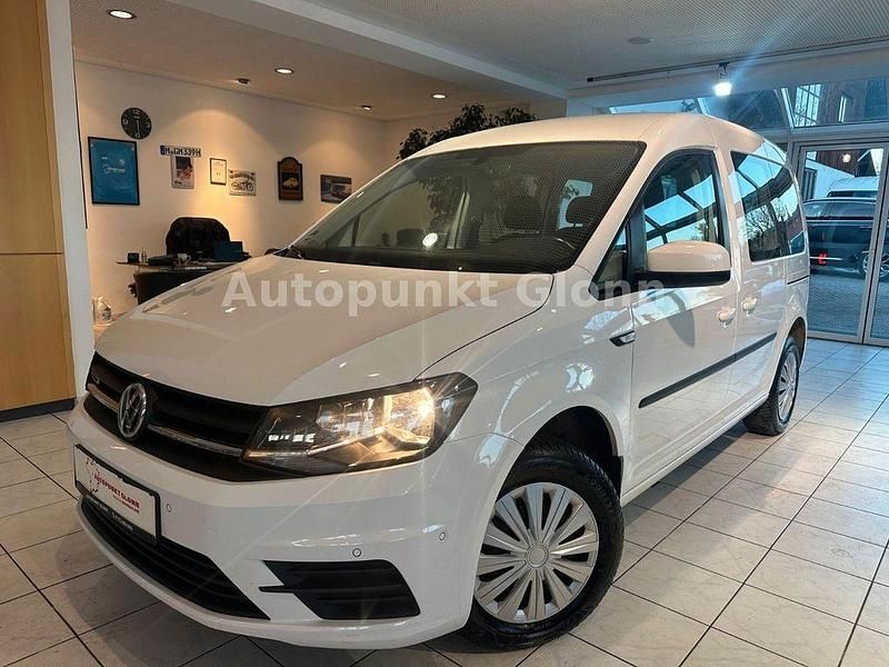 Weiß Gebraucht 2016 VW Caddy Trendline Van / Kleinbus | 11.990 € (Fairer Preis) - Bild 1/4