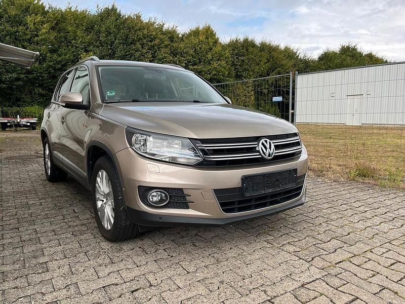 Gebraucht VW Tiguan Life 160 PS (117 kW) 2013 Beige SUV