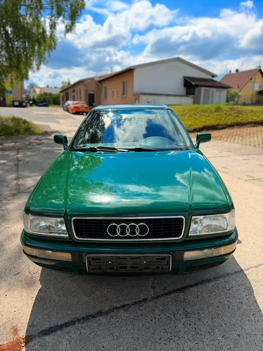 Używany Audi 80 170 KM (125 kW) 1992 Zielony Sedan/Limuzyna
