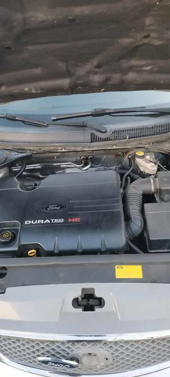 Gebraucht Ford Mondeo 125 PS (91 kW) 2004 Grau Limousine