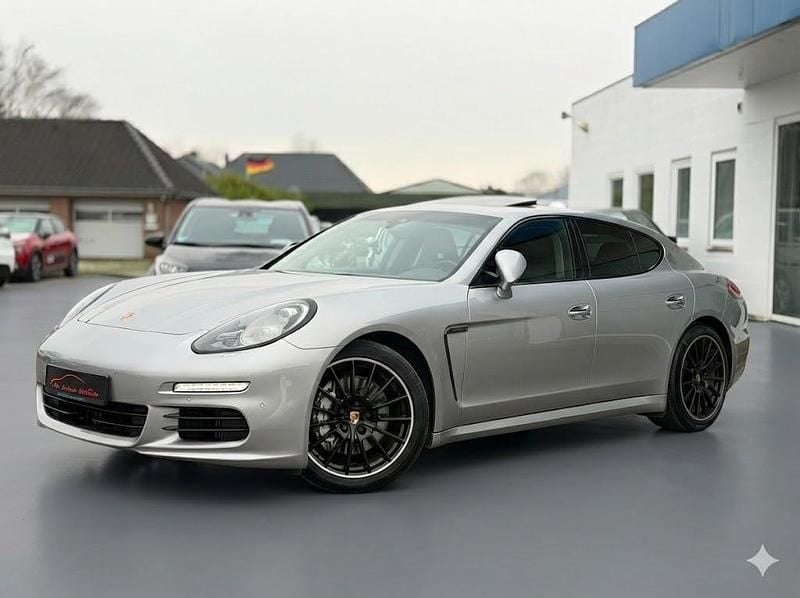 Gebraucht Porsche Panamera 4S 420 PS (308 kW) 2016 Silber Limousine