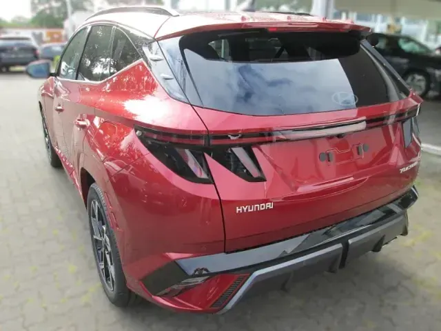 Neu Hyundai Tucson N Line 150 PS (110 kW) 2026 Rot SUV