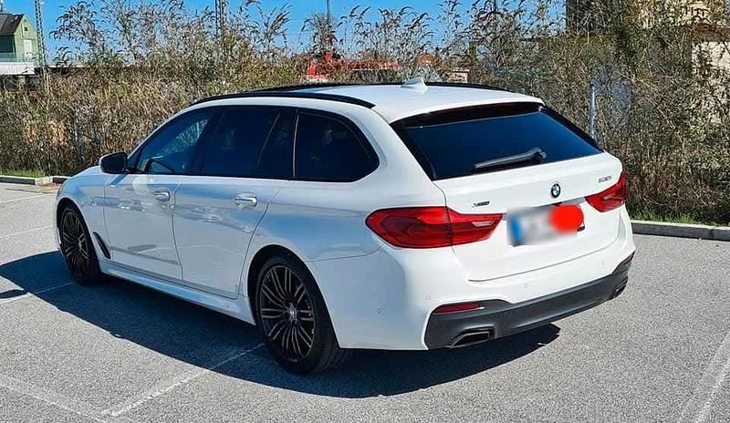 Gebraucht BMW 530 252 PS (185 kW) 2017 Weiß Kombi