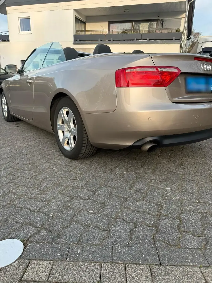 Gebraucht Audi A5 Cabriolet 160 PS (117 kW) 2010 Gold Cabrio