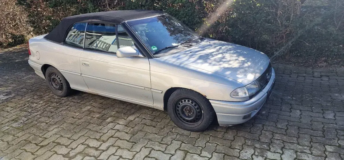 Gebraucht Opel Astra Cabriolet 71 PS (52 kW) 1996 Cabrio