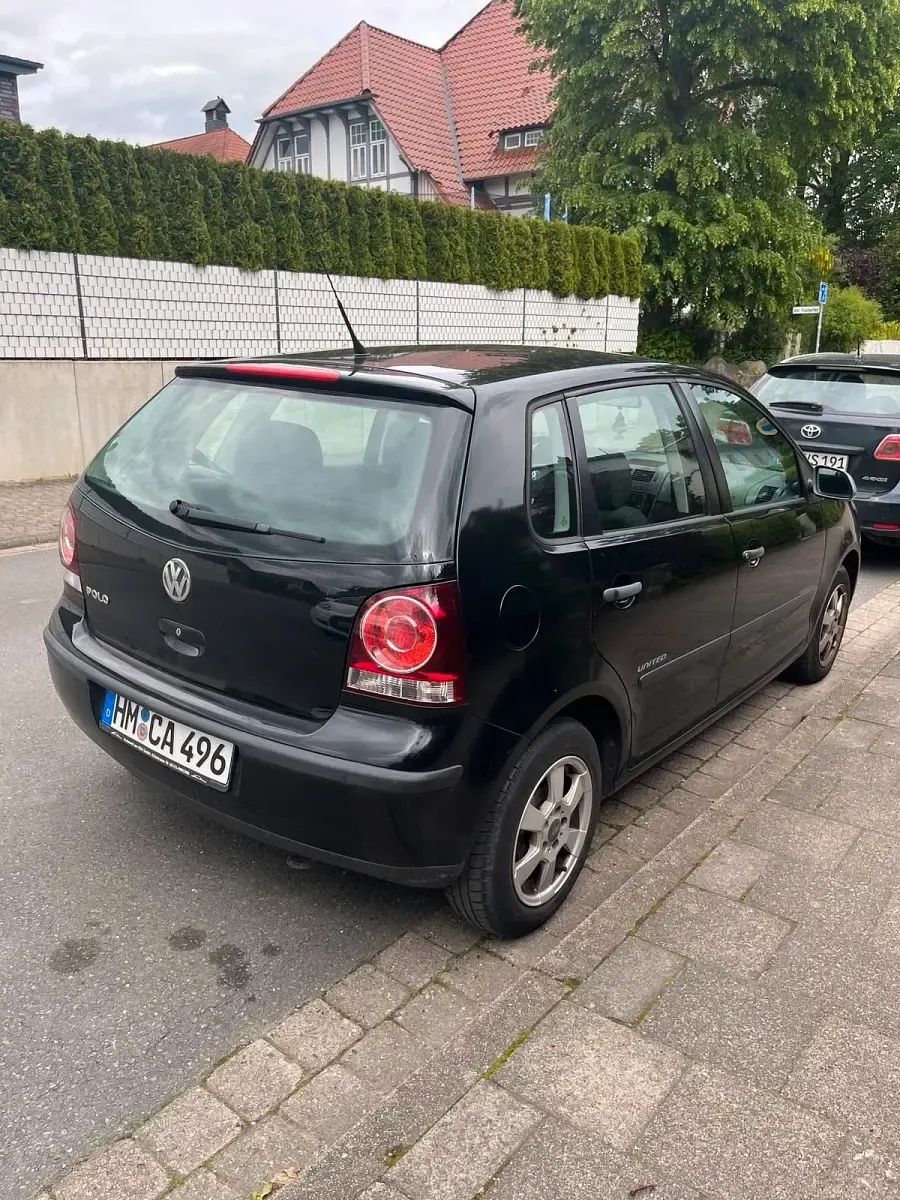 Gebraucht VW Polo 60 PS (44 kW) 2008 Schwarz Kleinwagen