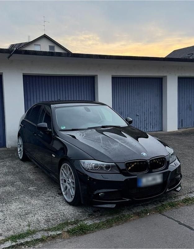 Gebraucht BMW 320 Efficient Dynamics 2010 Schwarz Limousine