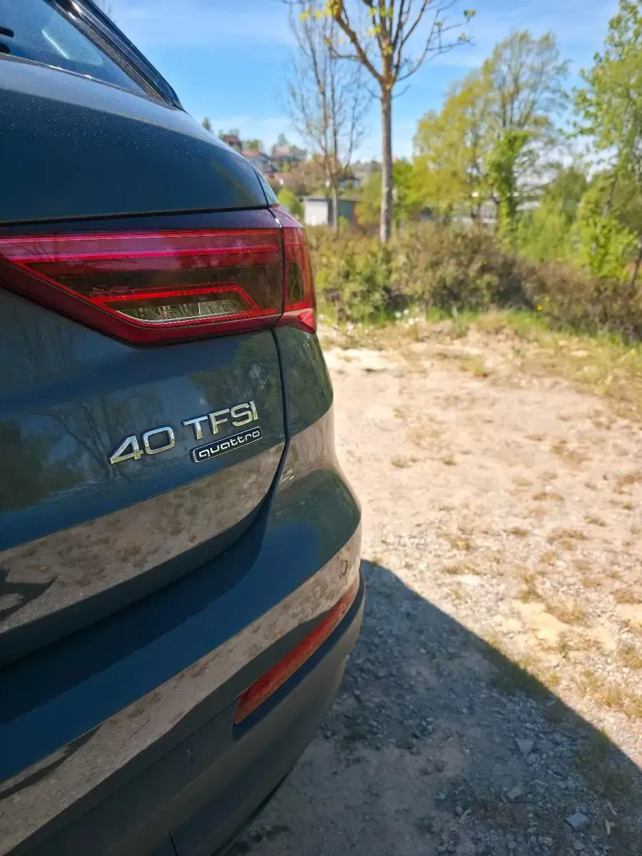 Gebraucht Audi Q3 190 PS (139 kW) 2022 Grau SUV