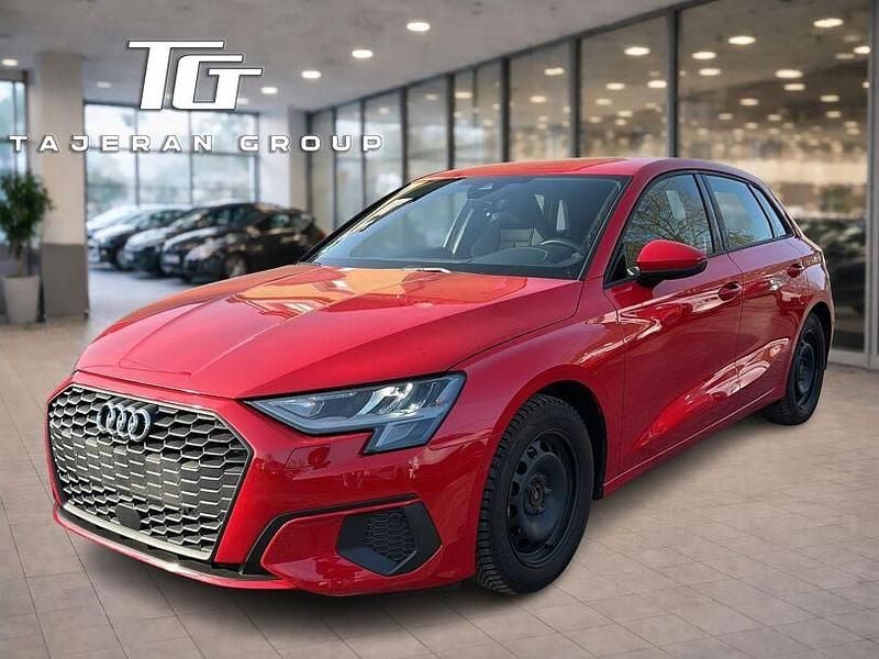 Gebraucht Audi A3 150 PS (110 kW) 2021 Rot Limousine