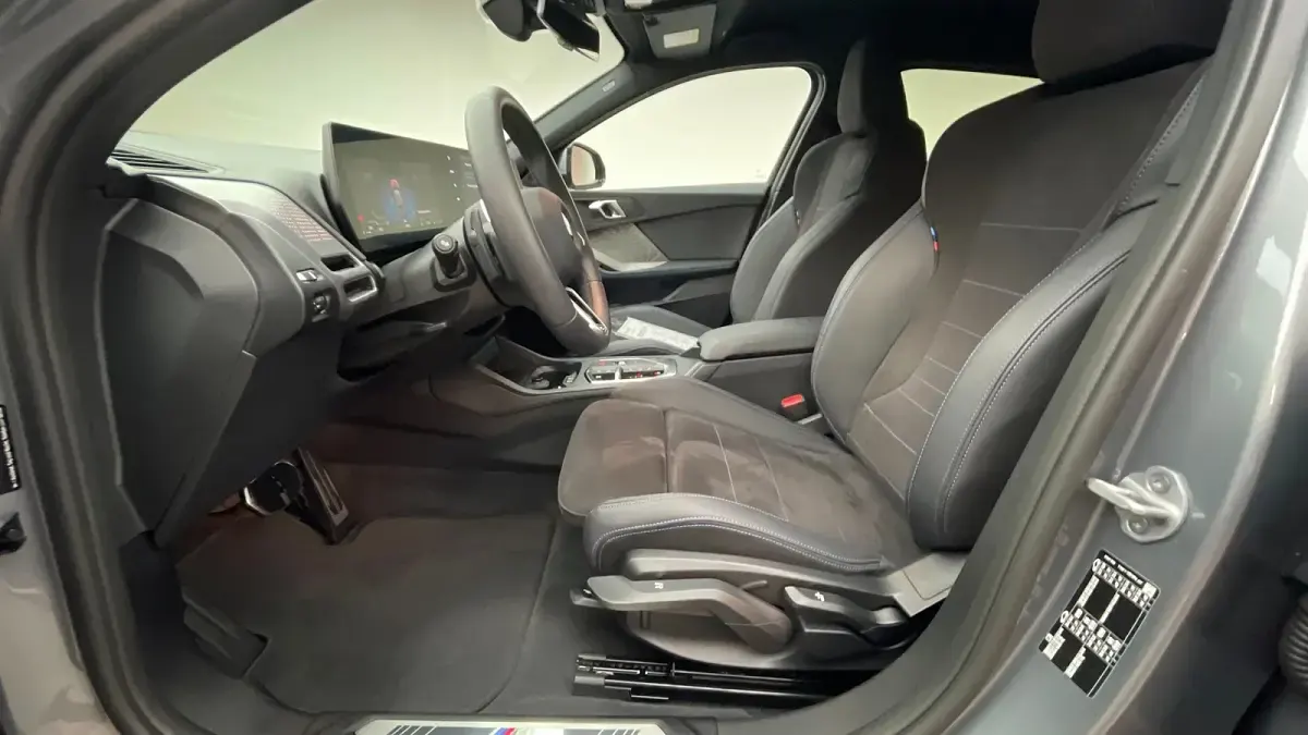 Gebraucht BMW 120 Efficient Dynamics 163 PS (119 kW) 2025 Skyscraper grau metallic Kleinwagen