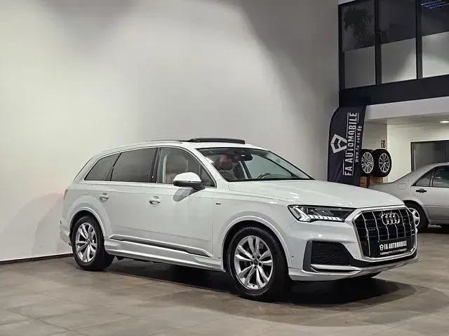 Gebraucht Audi Q7 S-Line 286 PS (210 kW) 2023 Gletscherweiß metallic (metallic) SUV