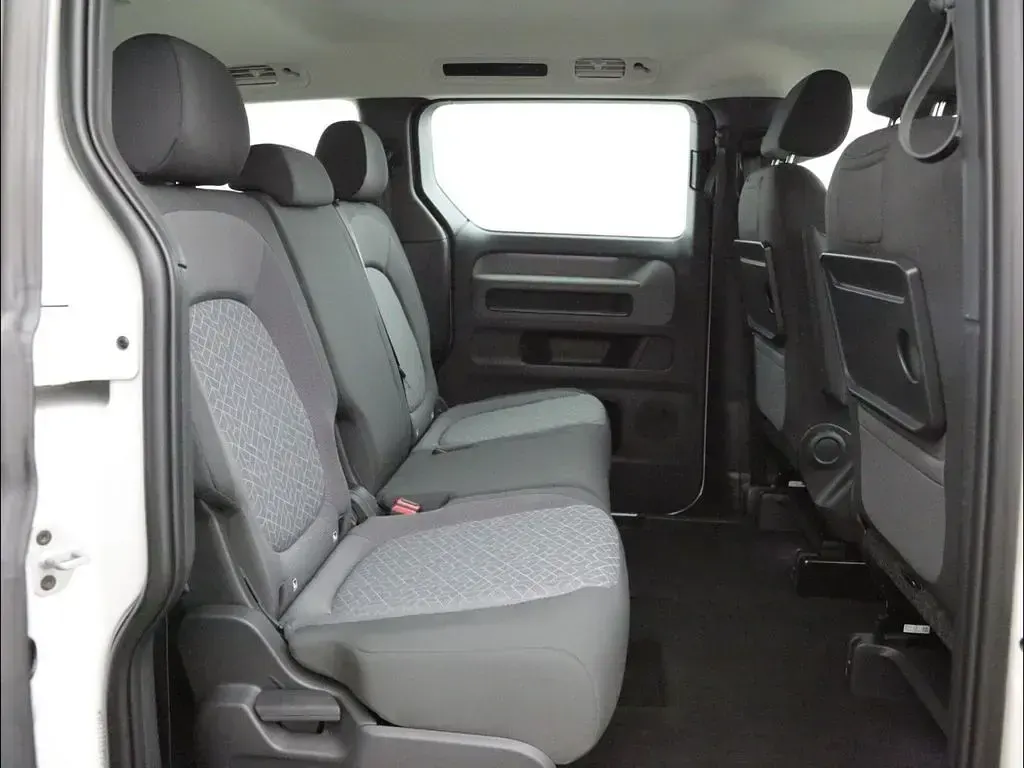 Gebraucht VW ID. Buzz Pro 210 kW (286 PS) 2025 Candyweiß (white), solid Van / Kleinbus