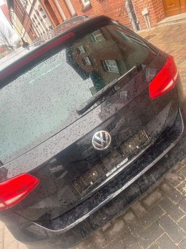 Gebraucht VW Passat 150 PS (110 kW) 2015 Schwarz Limousine