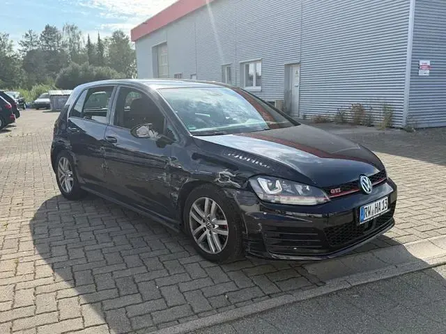 Gebraucht VW Golf VII GTI 220 PS (161 kW) 2014 Schwarz Limousine
