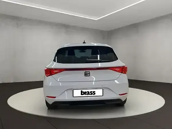 Gebraucht Seat Leon Style 110 PS (80 kW) 2025 Nevada weiß metallic Limousine
