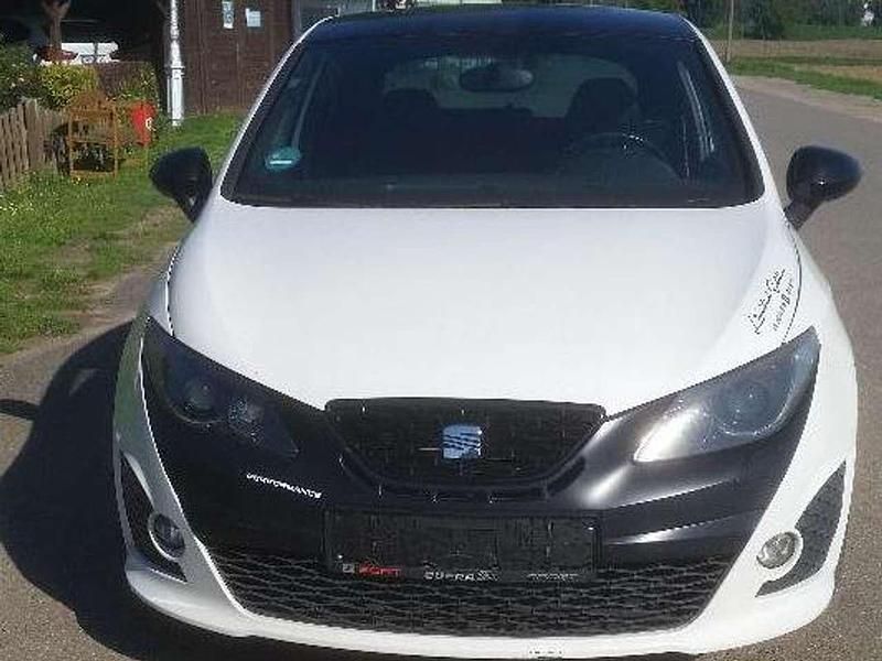 Gebraucht Seat Ibiza SC CUPRA 179 PS (131 kW) 2010 Weiß Kleinwagen