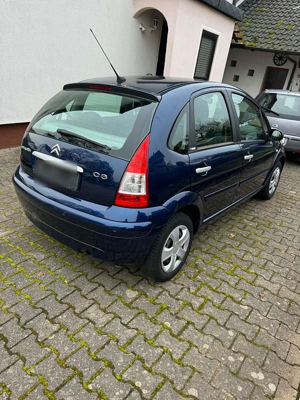 Gebraucht Citroën C3 88 PS (64 kW) 2005 Blau Kleinwagen