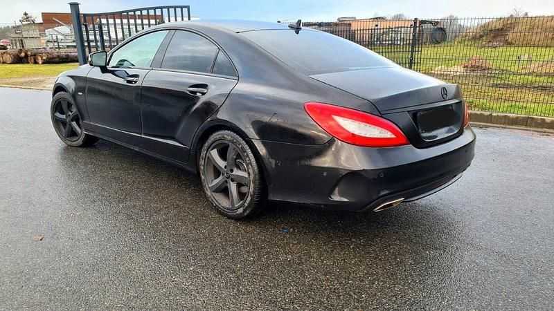 Gebraucht Mercedes CLS350 306 PS (225 kW) 2012 Schwarz Coupé