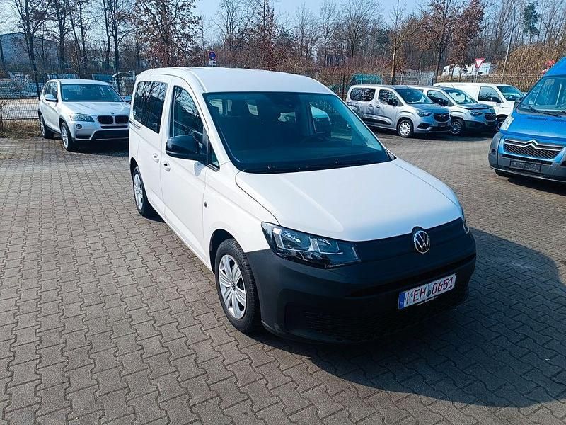 Gebraucht VW Caddy 102 PS (75 kW) 2022 Weiß Van / Kleinbus