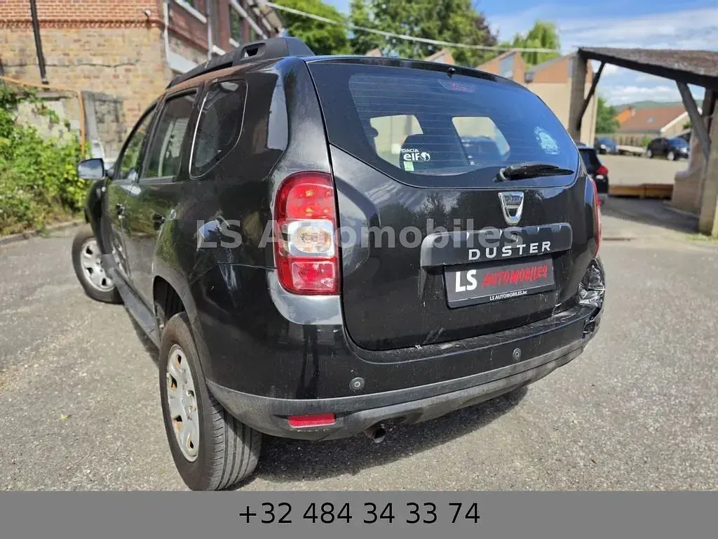Gebraucht Dacia Duster 105 PS (77 kW) 2014 Schwarz SUV